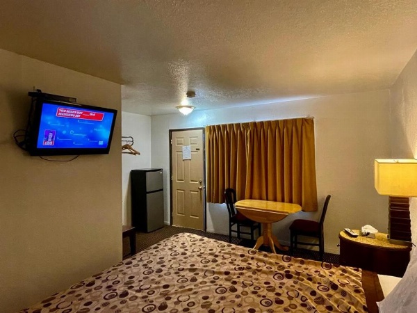 Desert Inn image 45