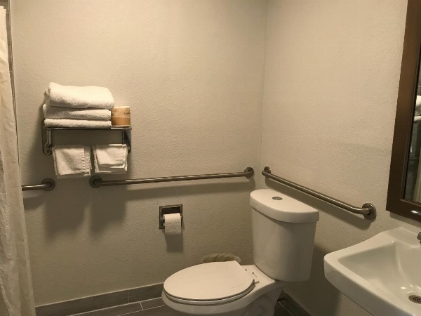 Desert Inn image 5