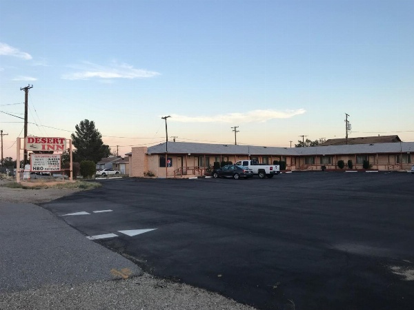 Desert Inn image 8